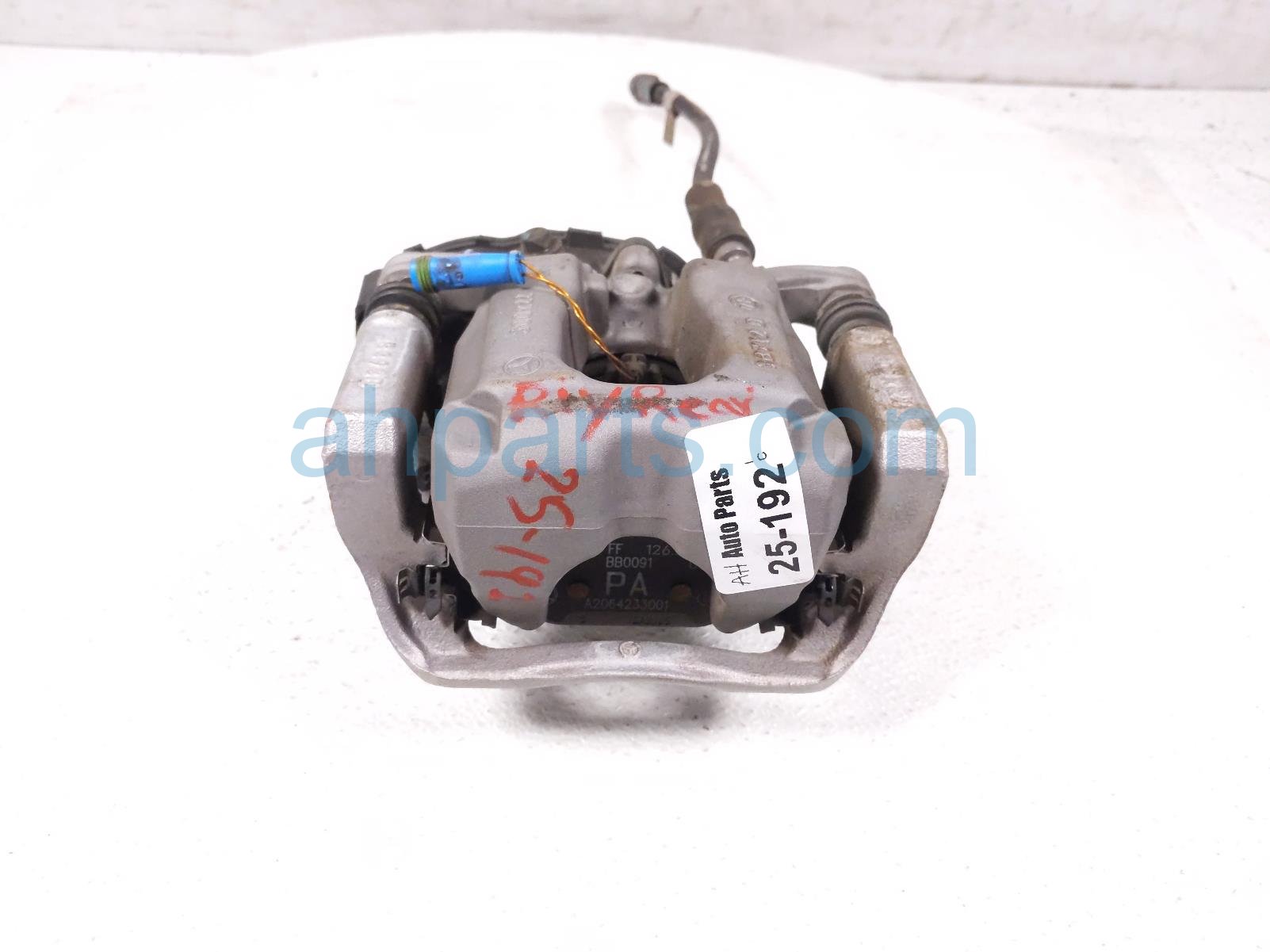 $325 Mercedes RR/RH BRAKE CALIPER $325 Mercedes RR/RH BRAKE CALIPER