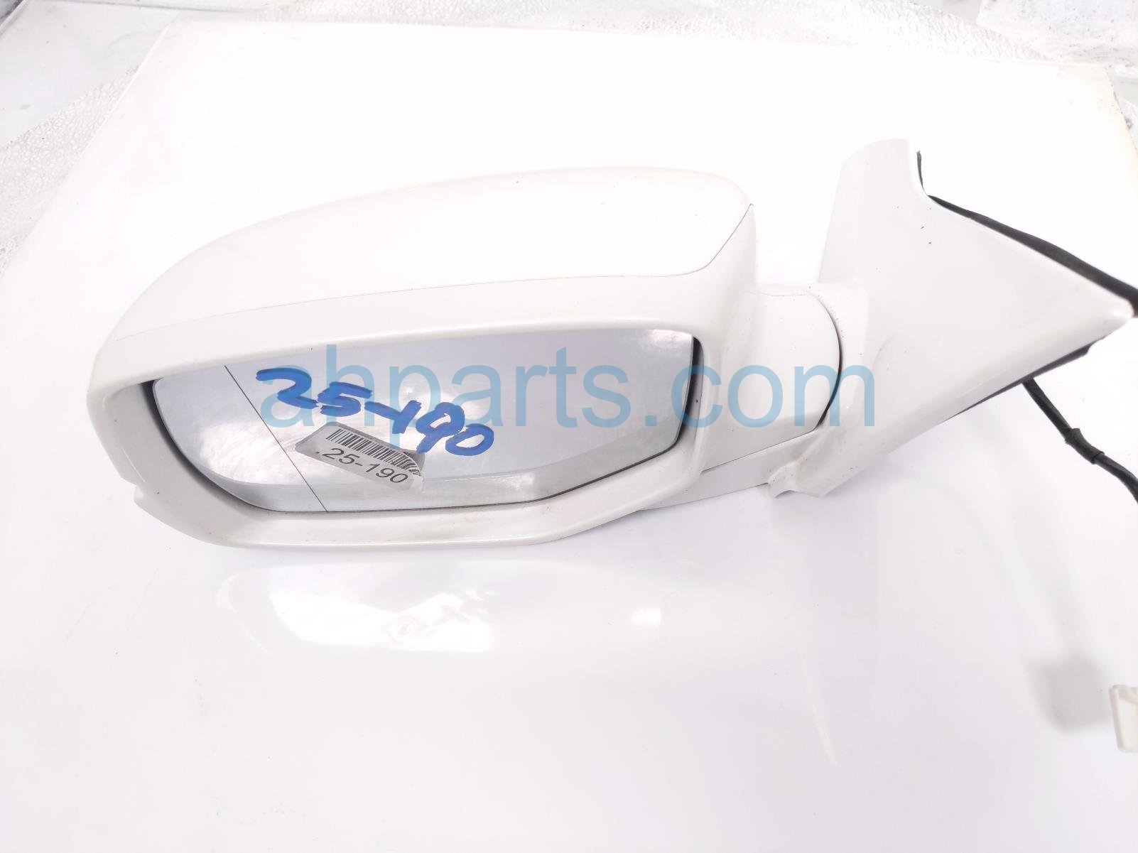 $145 Honda LH SIDE VIEW MIRROR - WHITE $145 Honda LH SIDE VIEW MIRROR - WHITE