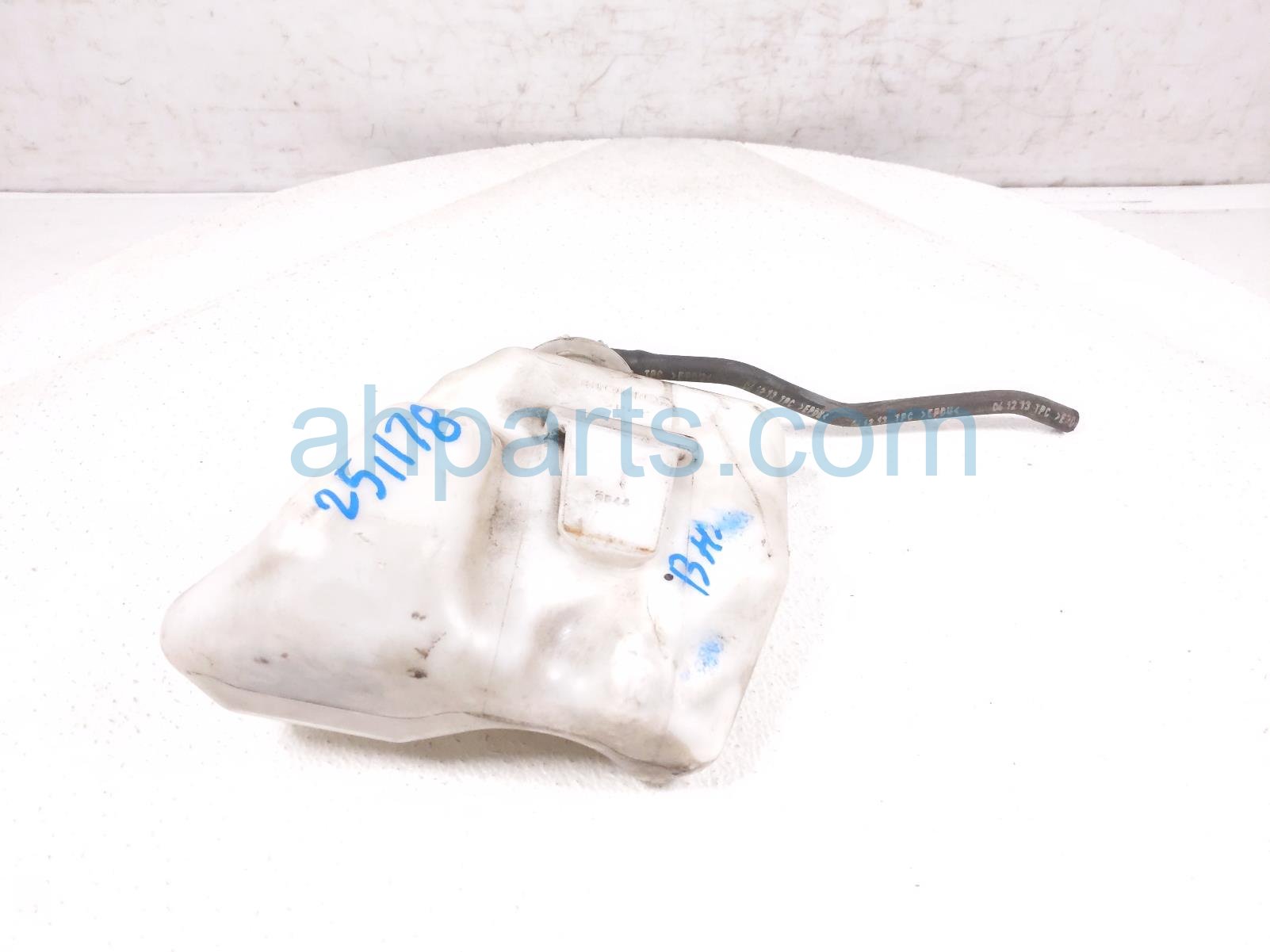 $20 Honda COOLANT OVERFLOW RESERVOIR TANK $20 Honda COOLANT OVERFLOW RESERVOIR TANK
