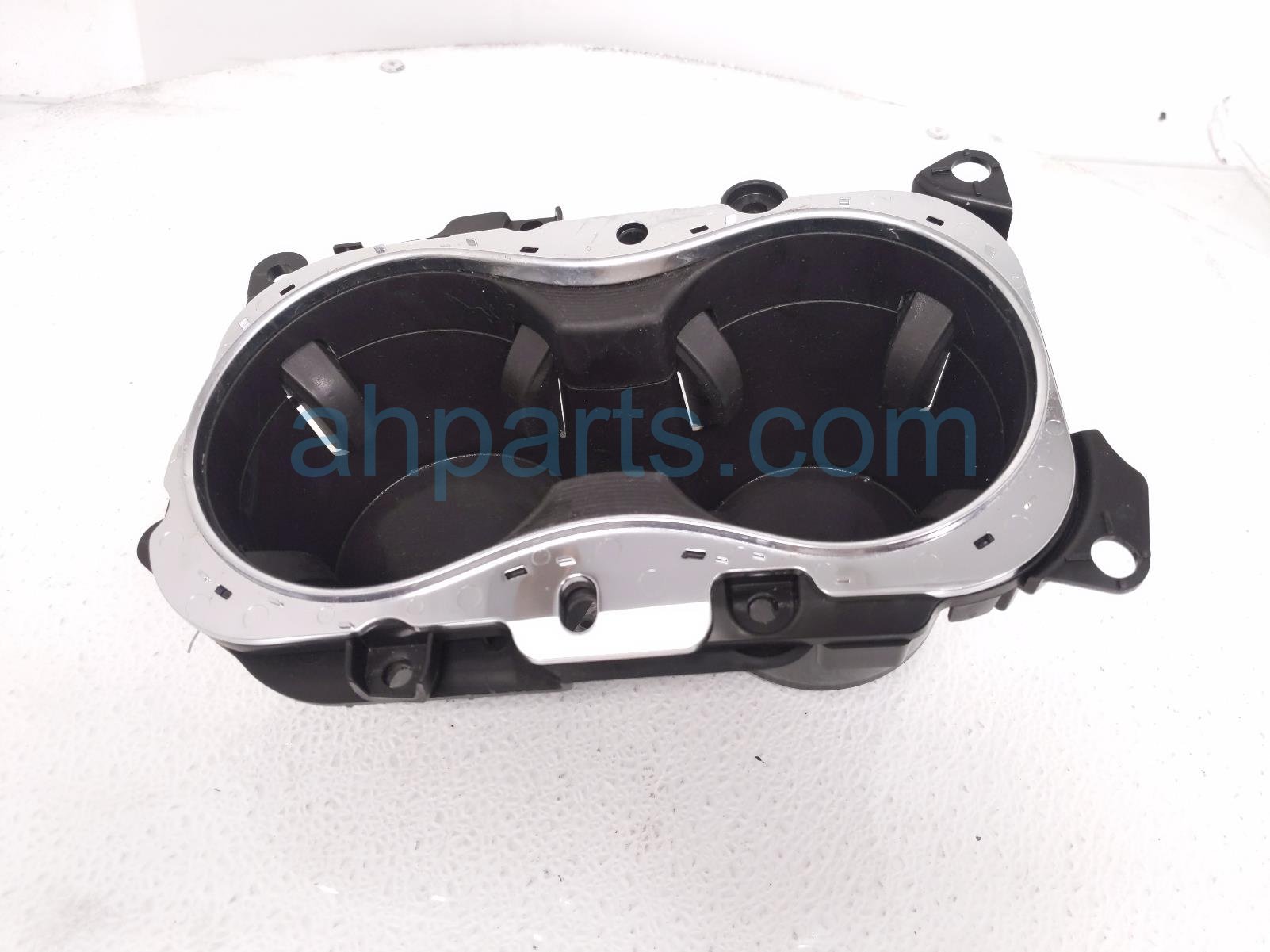 $65 Acura CENTER CONSOLE CUP HOLDER ASSY $65 Acura CENTER CONSOLE CUP HOLDER ASSY