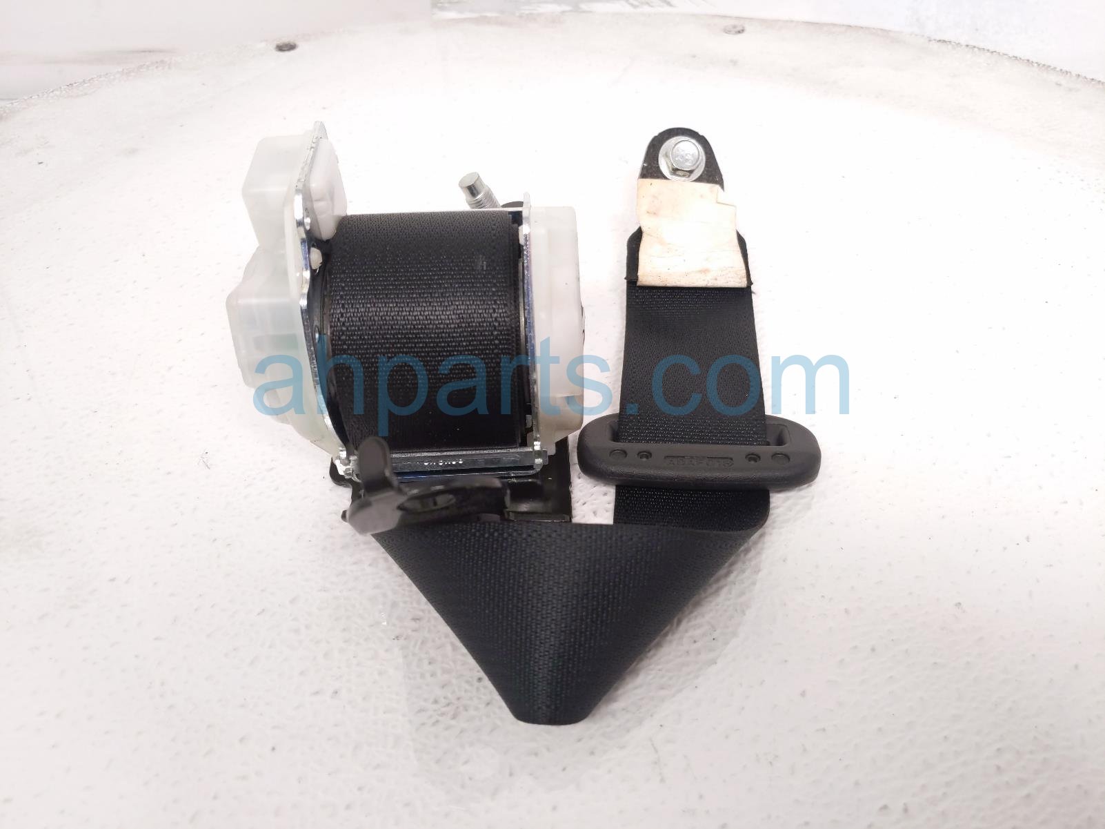 $35 Honda RR/LH SEAT BELT RETRACTOR - BLACK $35 Honda RR/LH SEAT BELT RETRACTOR - BLACK