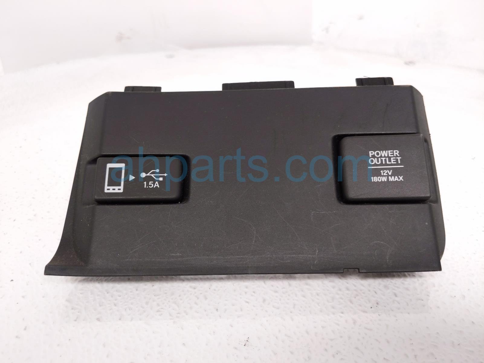 $35 Honda USB / POWER OUTET W/TRIM - BLK * $35 Honda USB / POWER OUTET W/TRIM - BLK *