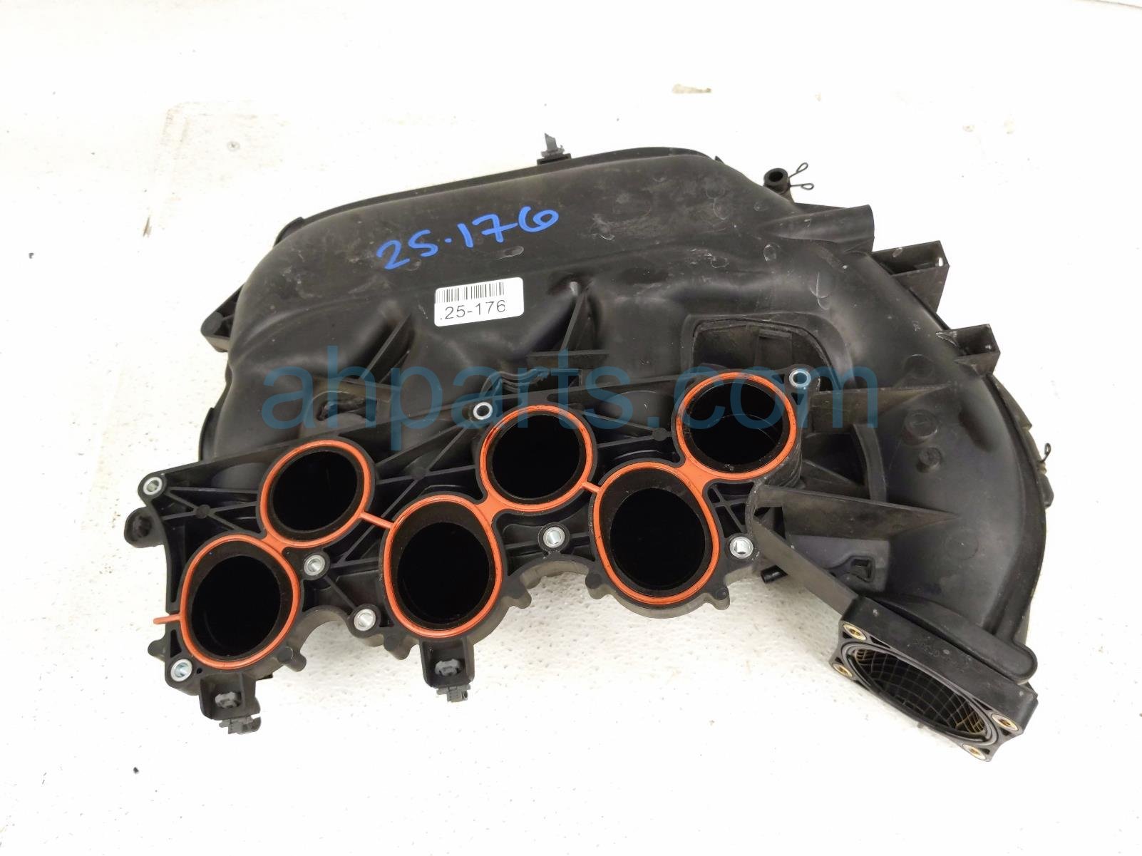 $199 Lexus UPPER INTAKE MANIFOLD $199 Lexus UPPER INTAKE MANIFOLD