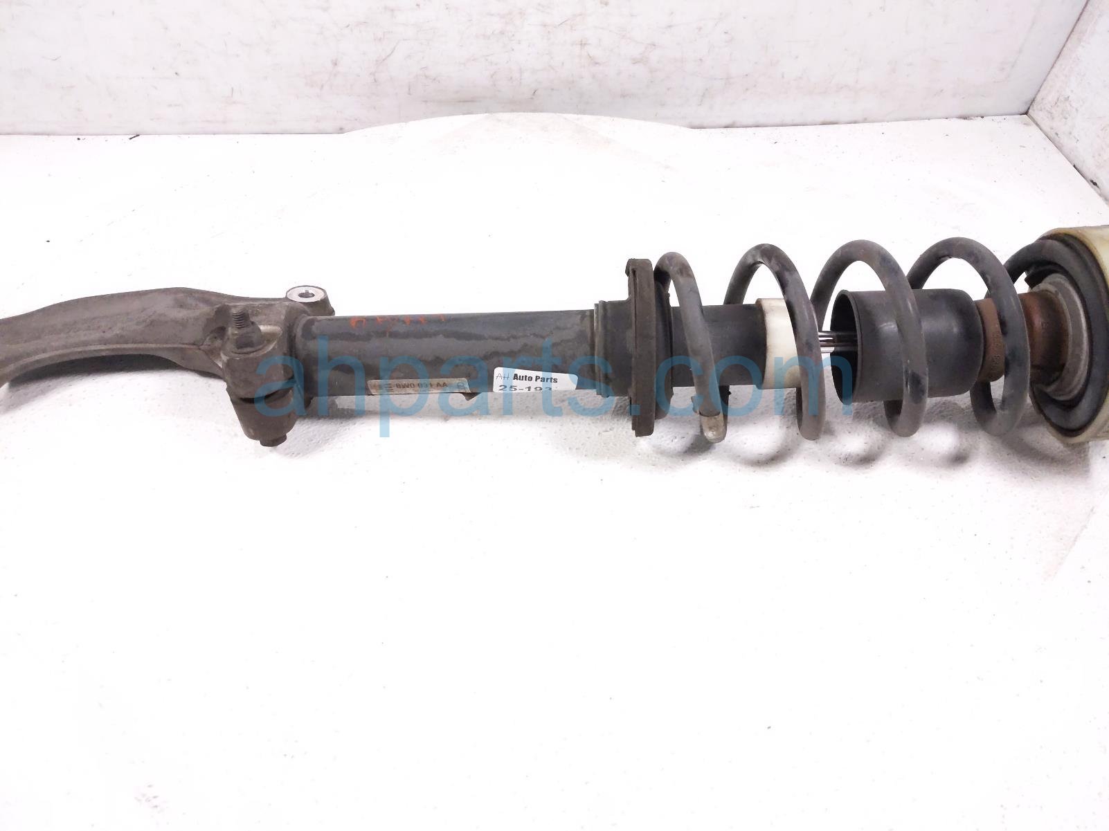 $125 Audi FR/RH STRUT ABSORBER + SPRING