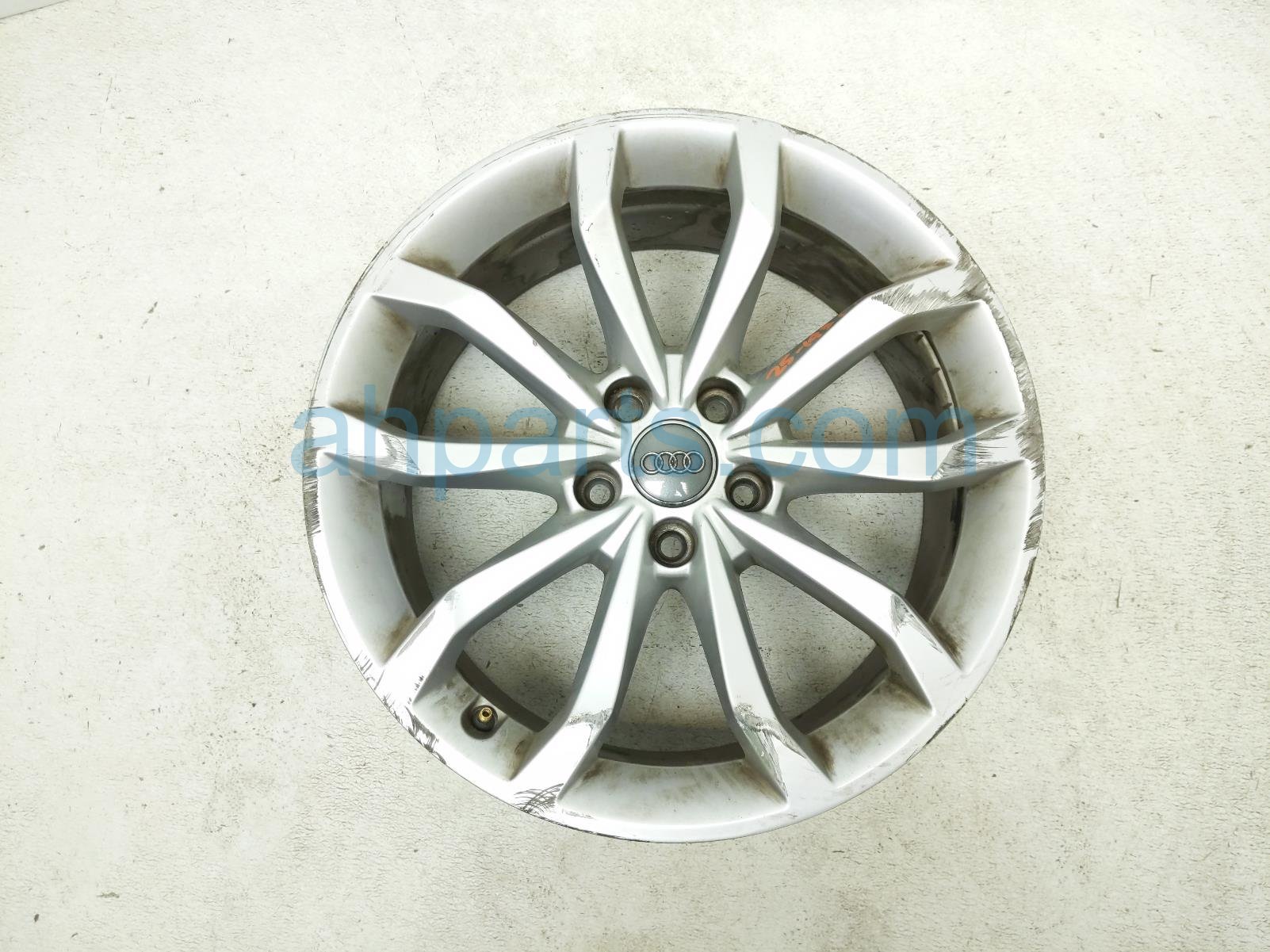 $149 Audi FR/RH WHEEL / RIM - CURB RASH $149 Audi FR/RH WHEEL / RIM - CURB RASH