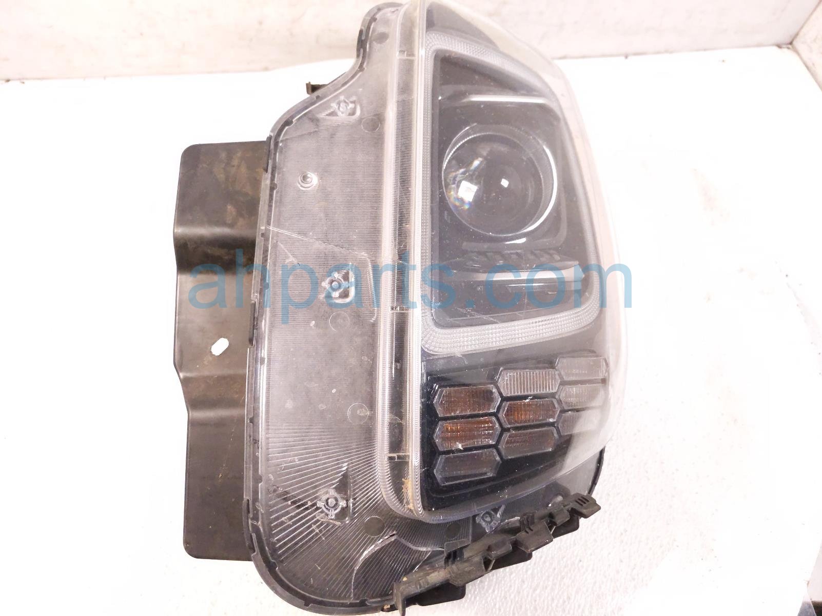 $195 Kia LH HEADLAMP / LIGHT* $195 Kia LH HEADLAMP / LIGHT*