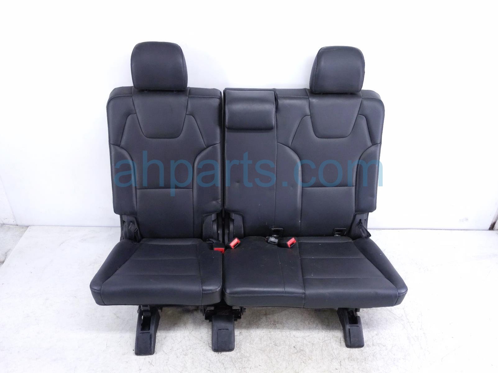 $295 Kia 3RD ROW SEAT ASSY - BLACK LEATHER S $295 Kia 3RD ROW SEAT ASSY - BLACK LEATHER S