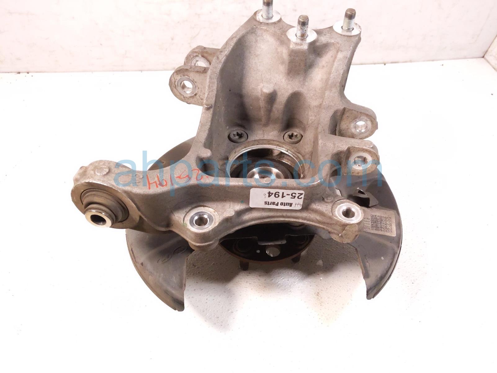 $99 Kia RR/RH SPINDLE KNUCKLE HUB - AWD $99 Kia RR/RH SPINDLE KNUCKLE HUB - AWD