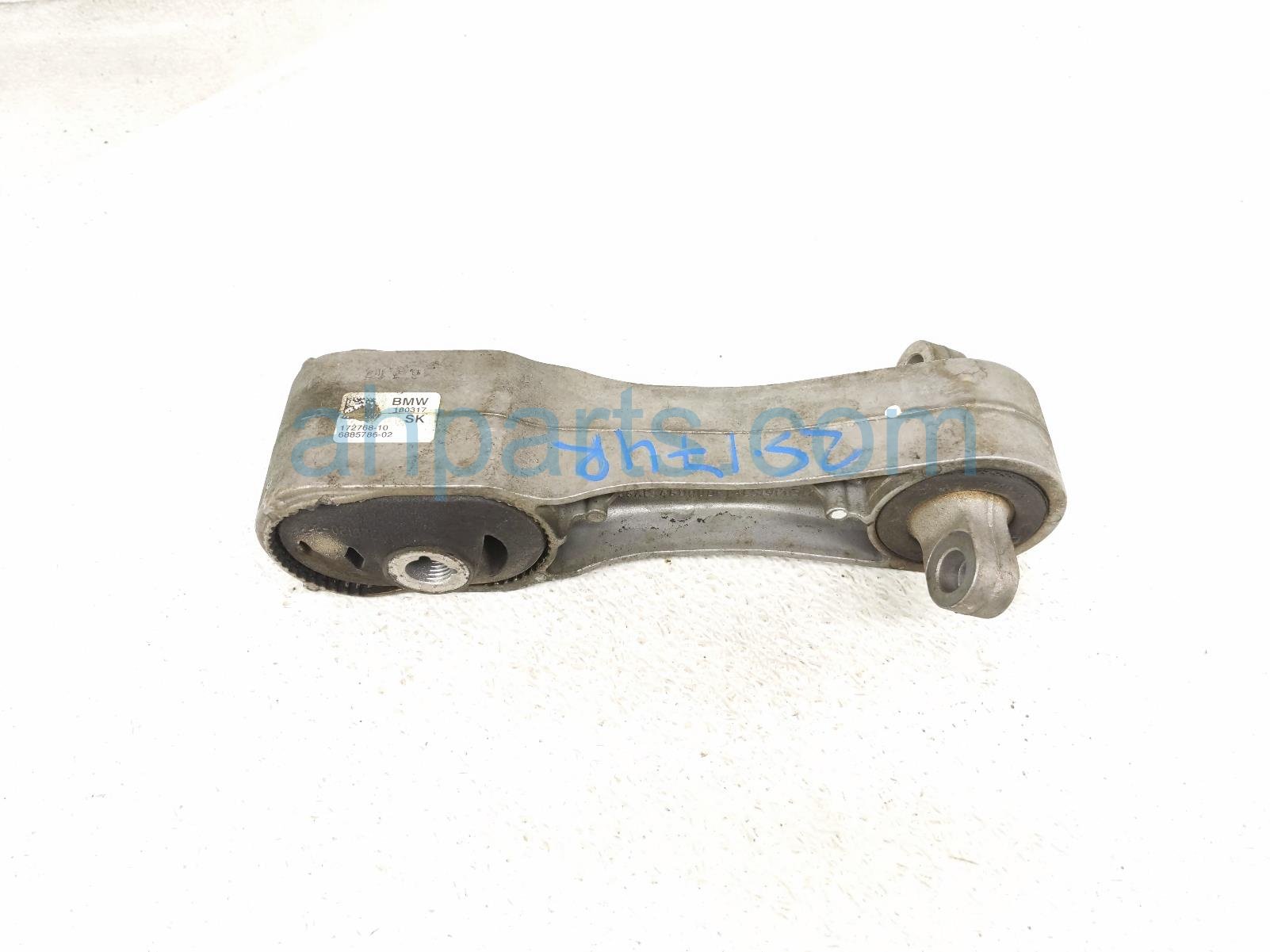 $35 BMW FRONT MOTOR ENGINE MOUNT - 2.0T $35 BMW FRONT MOTOR ENGINE MOUNT - 2.0T