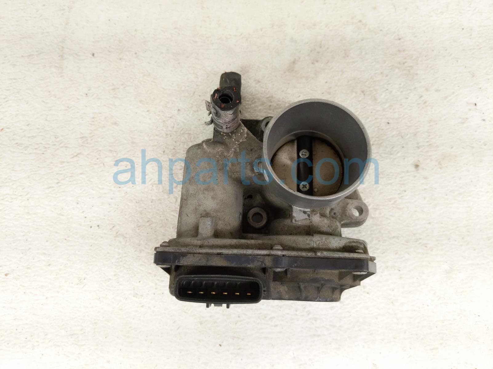 $100 Toyota THROTTLE BODY - 94K MILES $100 Toyota THROTTLE BODY - 94K MILES