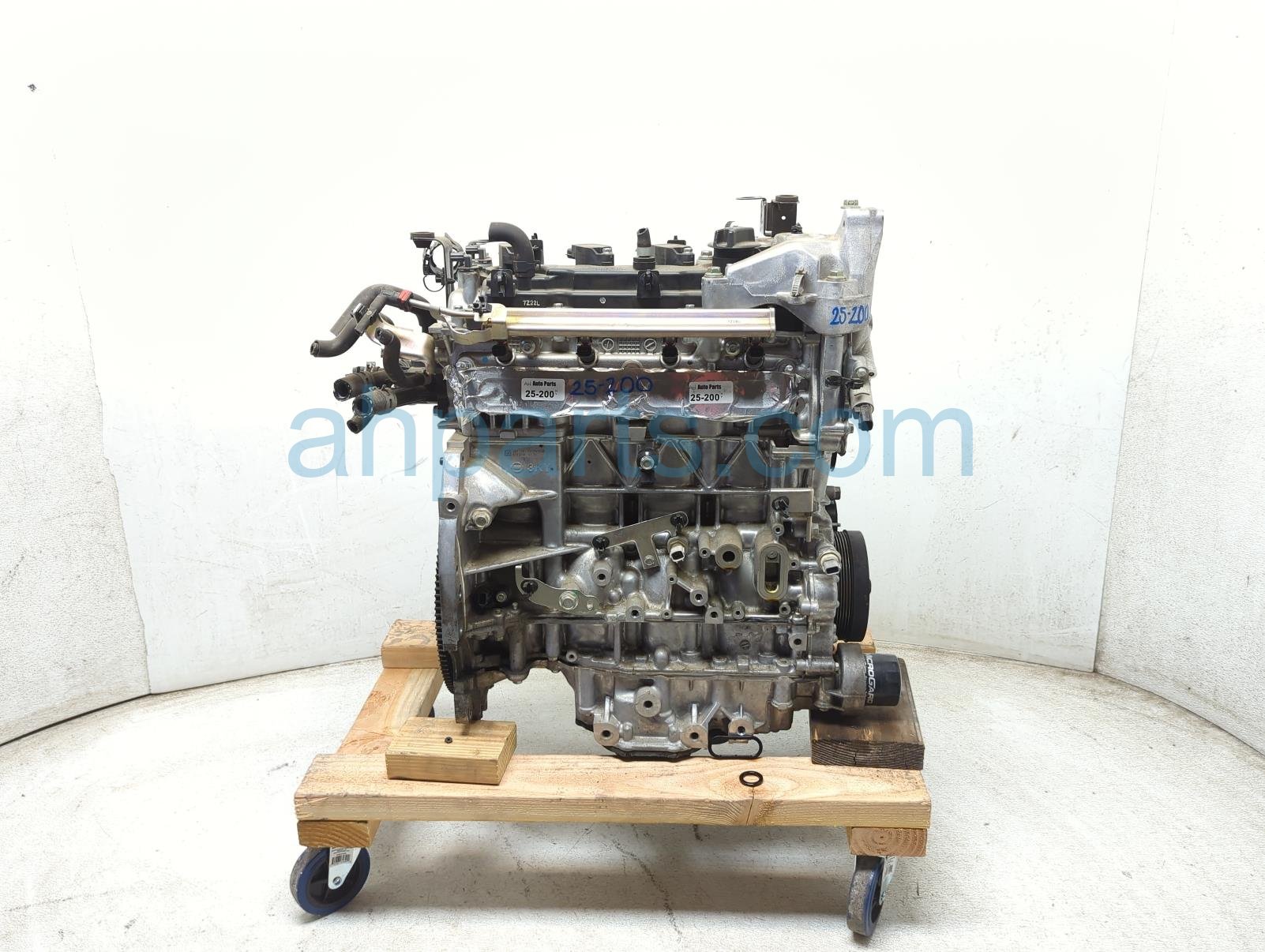 $399 Nissan LONG BLOCK ENGINE / MOTOR = 70k MI