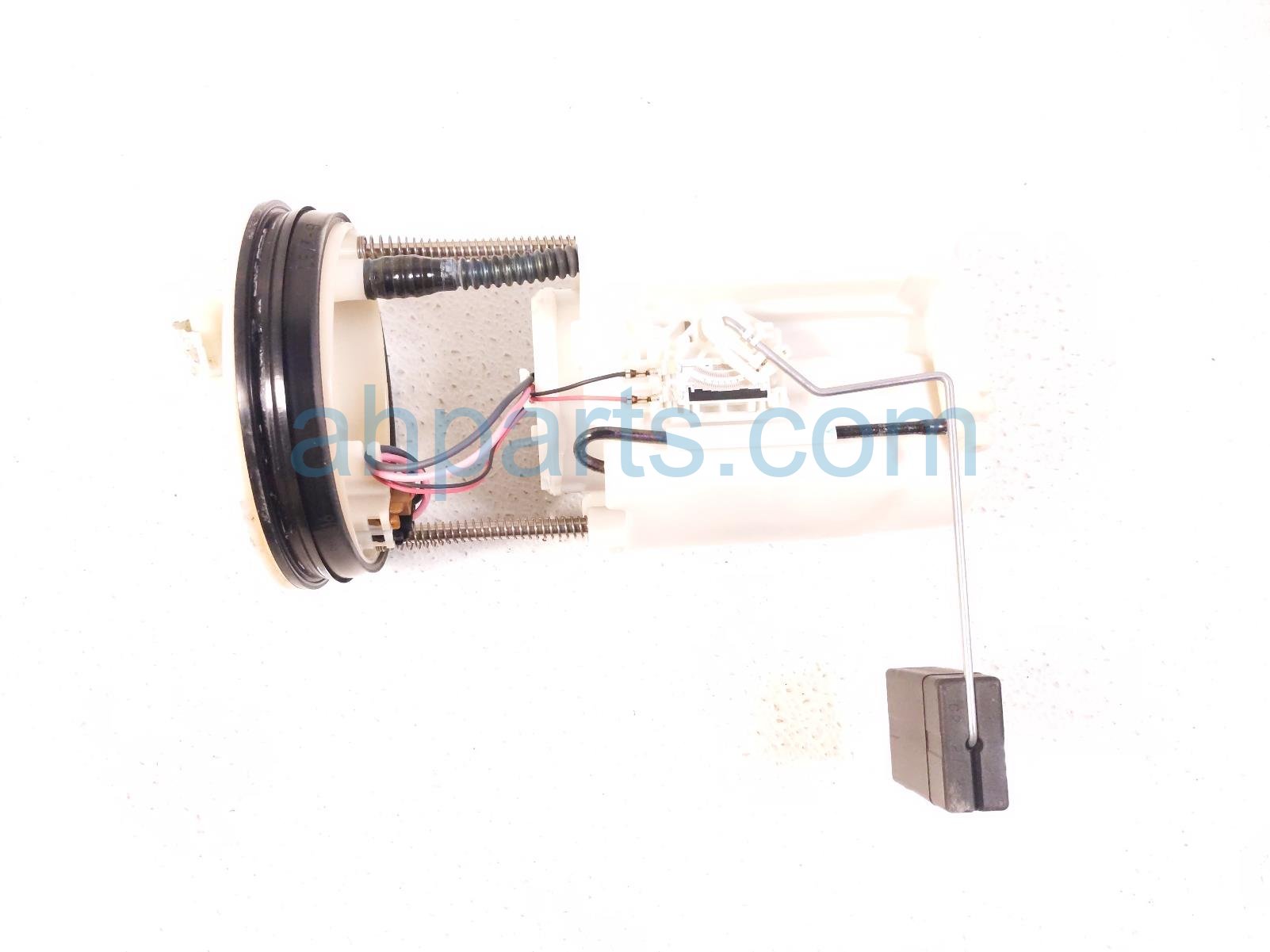 $29 Honda GAS / FUEL PUMP (TANK MOUNTED)