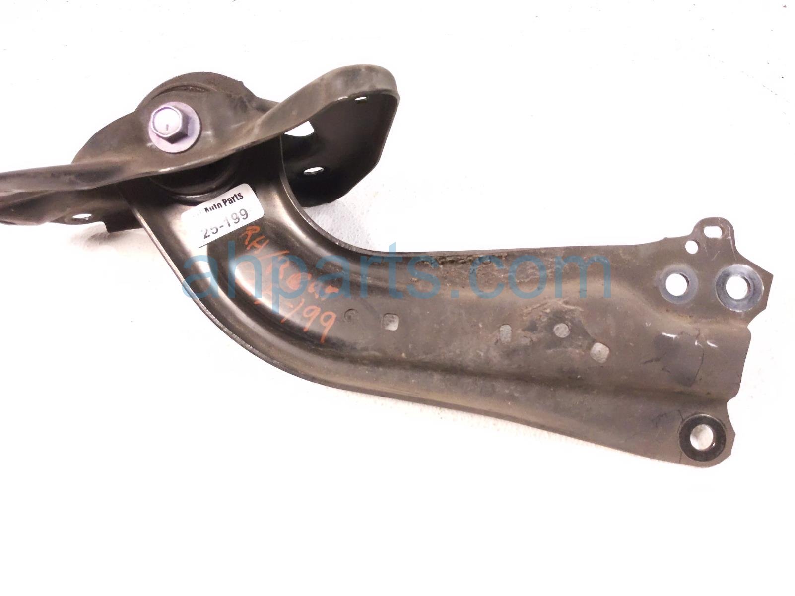 $65 Toyota RR/RH TRAILING CONTROL ARM $65 Toyota RR/RH TRAILING CONTROL ARM
