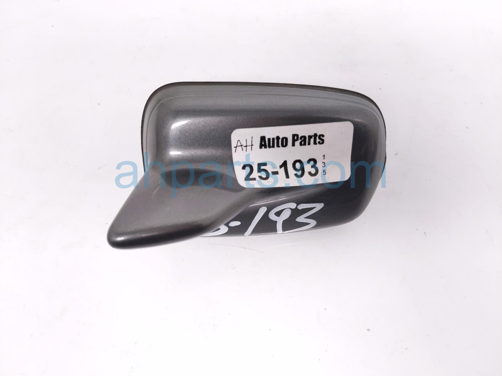 $125 Audi ANTENNA ROOF MTD - GREY HOUSING $125 Audi ANTENNA ROOF MTD - GREY HOUSING