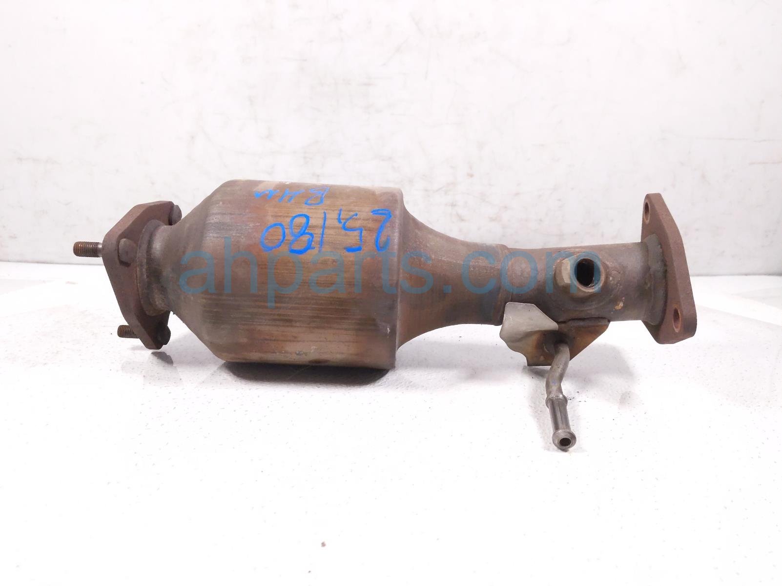 $199 Honda EXHAUST CONVERTER MANIFOLD - 2.4L $199 Honda EXHAUST CONVERTER MANIFOLD - 2.4L