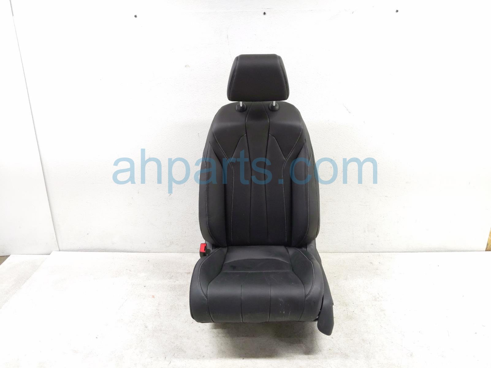 $225 FR/LH SEAT - BLACK - W/O AIRBAG* $225 FR/LH SEAT - BLACK - W/O AIRBAG*