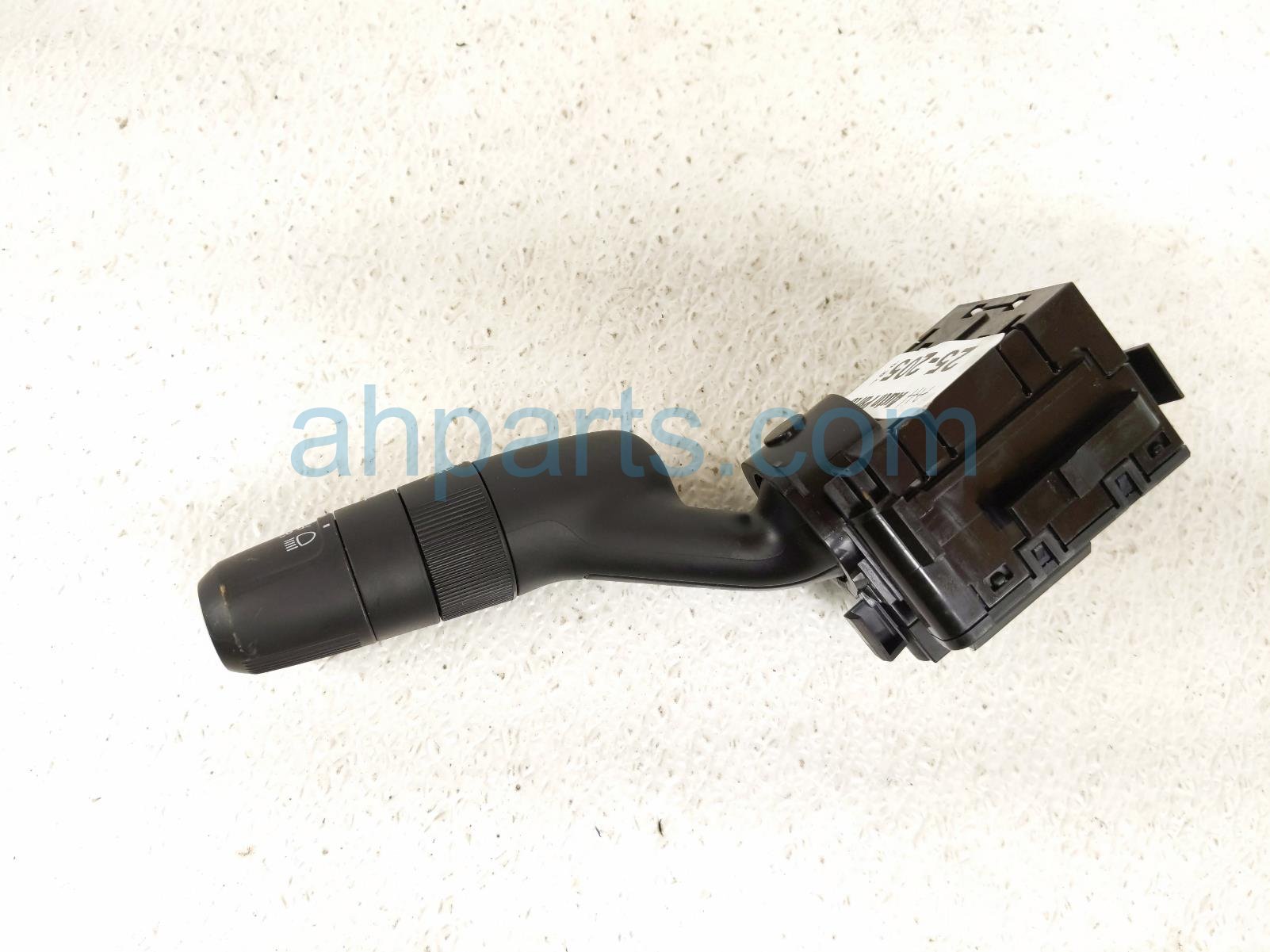 $30 HEADLAMP / SIGNAL COLUMN SWITCH $30 HEADLAMP / SIGNAL COLUMN SWITCH