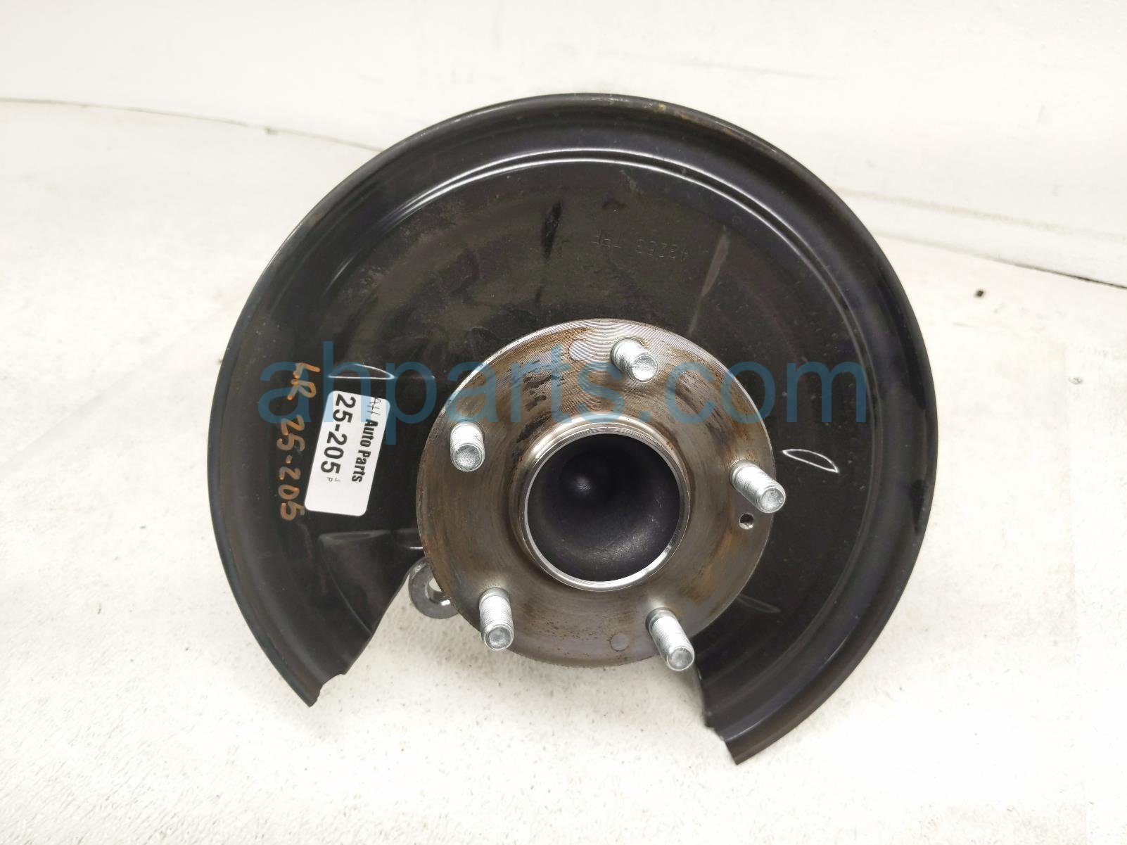 $99  RR/LH SPINDLE KNUCKLE HUB