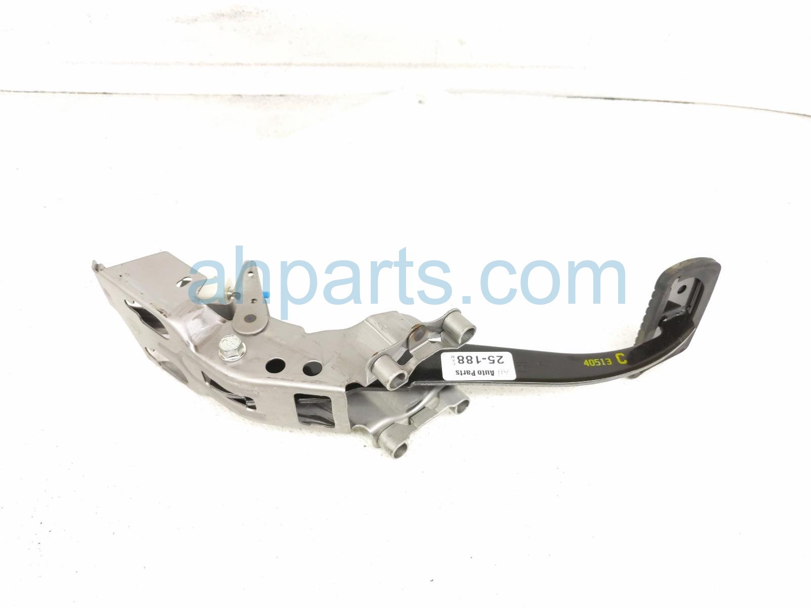 $75 Subaru BRAKE PEDAL ASSY $75 Subaru BRAKE PEDAL ASSY
