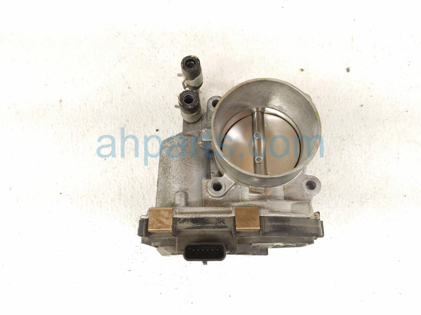 $69 Nissan THROTTLE BODY - 39K MILES $69 Nissan THROTTLE BODY - 39K MILES