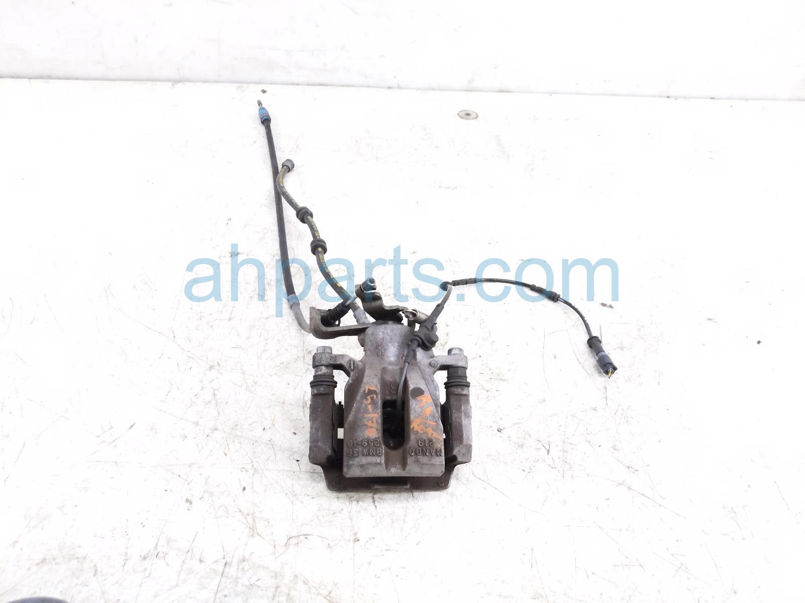 $95 BMW RR/RH BRAKE CALIPER