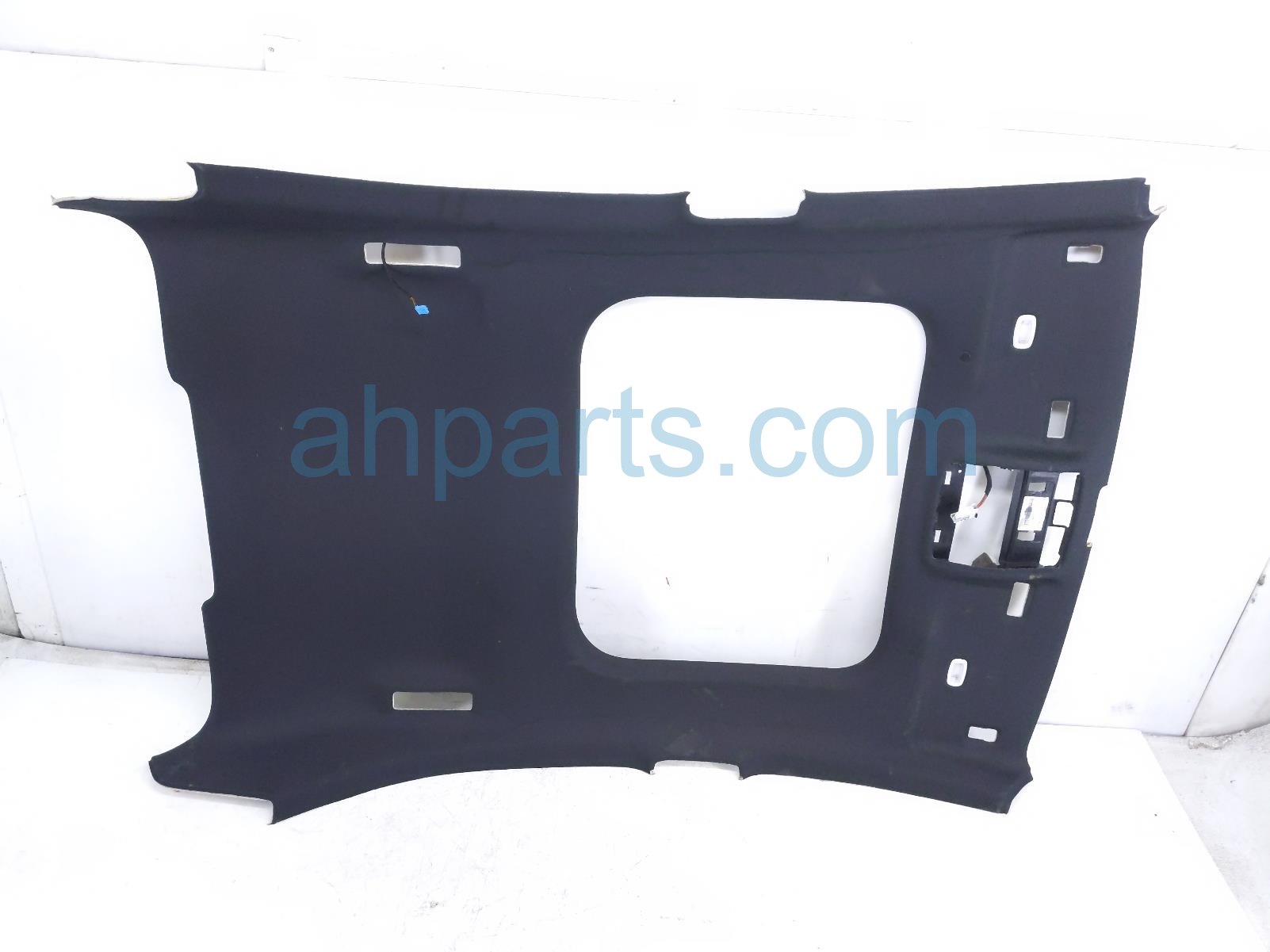 $350 Mercedes HEADLINER - BLACK - W/SUNROOF OPT * $350 Mercedes HEADLINER - BLACK - W/SUNROOF OPT *