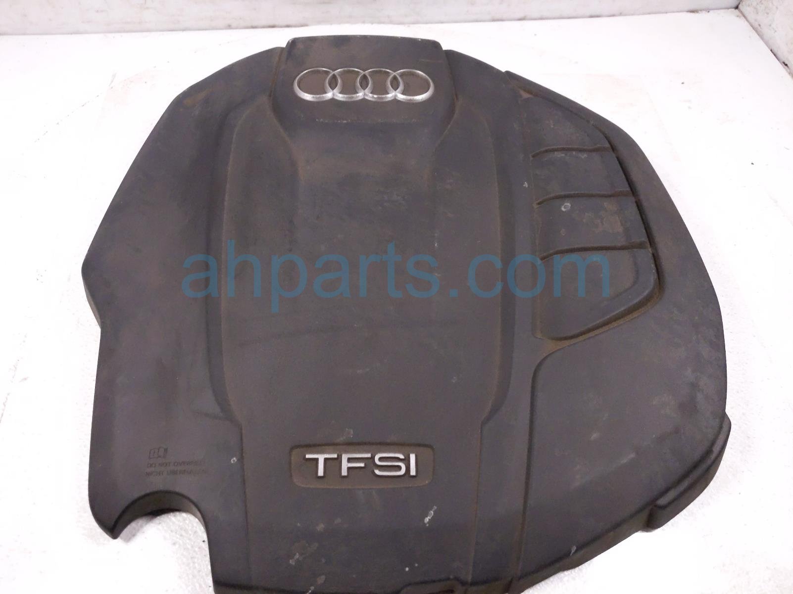 $100 Audi ENGINE APPEARANCE COVER $100 Audi ENGINE APPEARANCE COVER