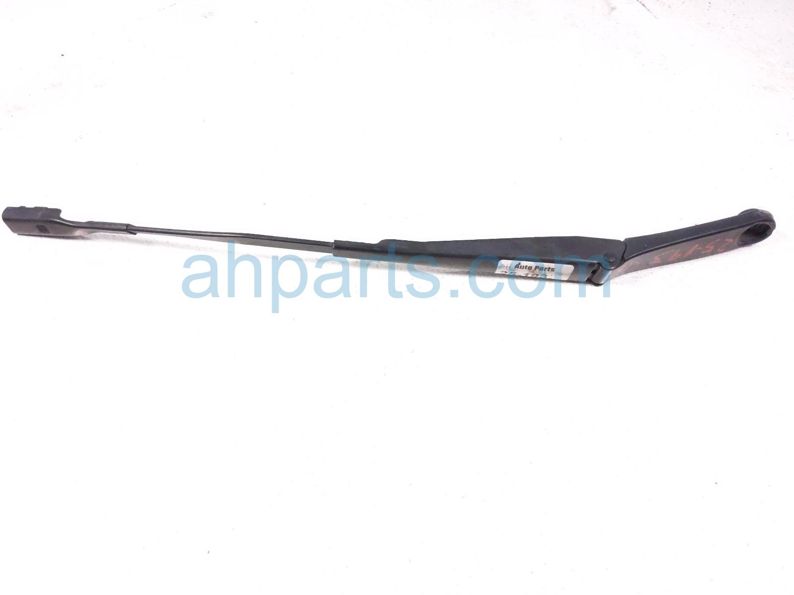 $30 Audi LH WINDSHIELD WIPER ARM