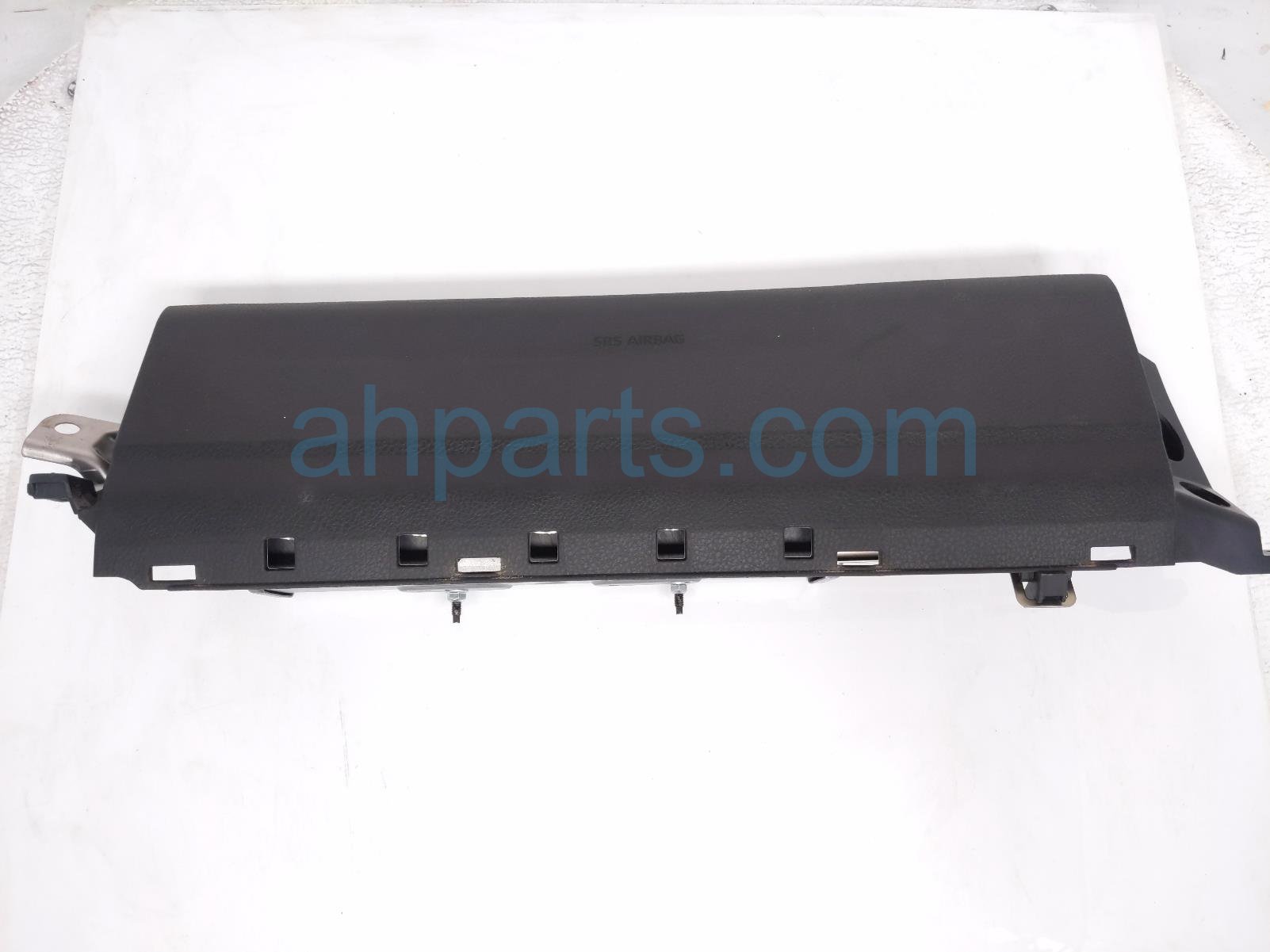 $75 Toyota PASSENGER KNEE AIR BAG $75 Toyota PASSENGER KNEE AIR BAG