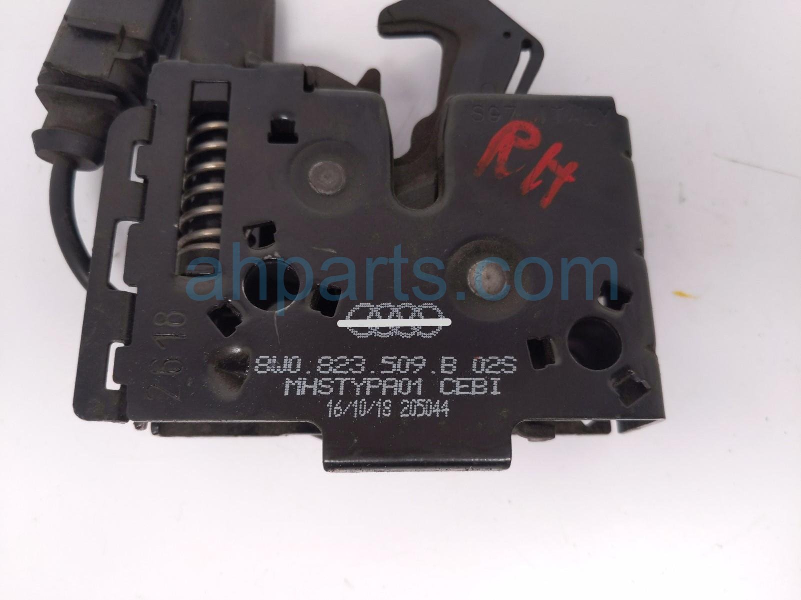 Sold 2019 Audi A4 Audi Passenger Hood Lock / Latch 8W0-823-509-E