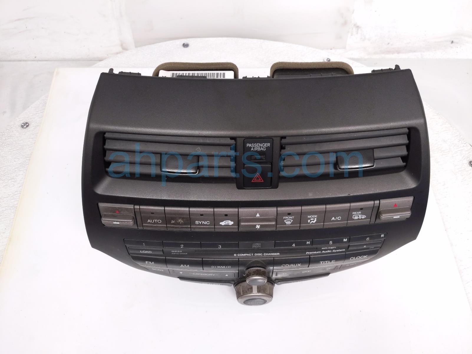 $195 Honda A/C HEATER & RADIO CONTROLS-ON DASH* $195 Honda A/C HEATER & RADIO CONTROLS-ON DASH*