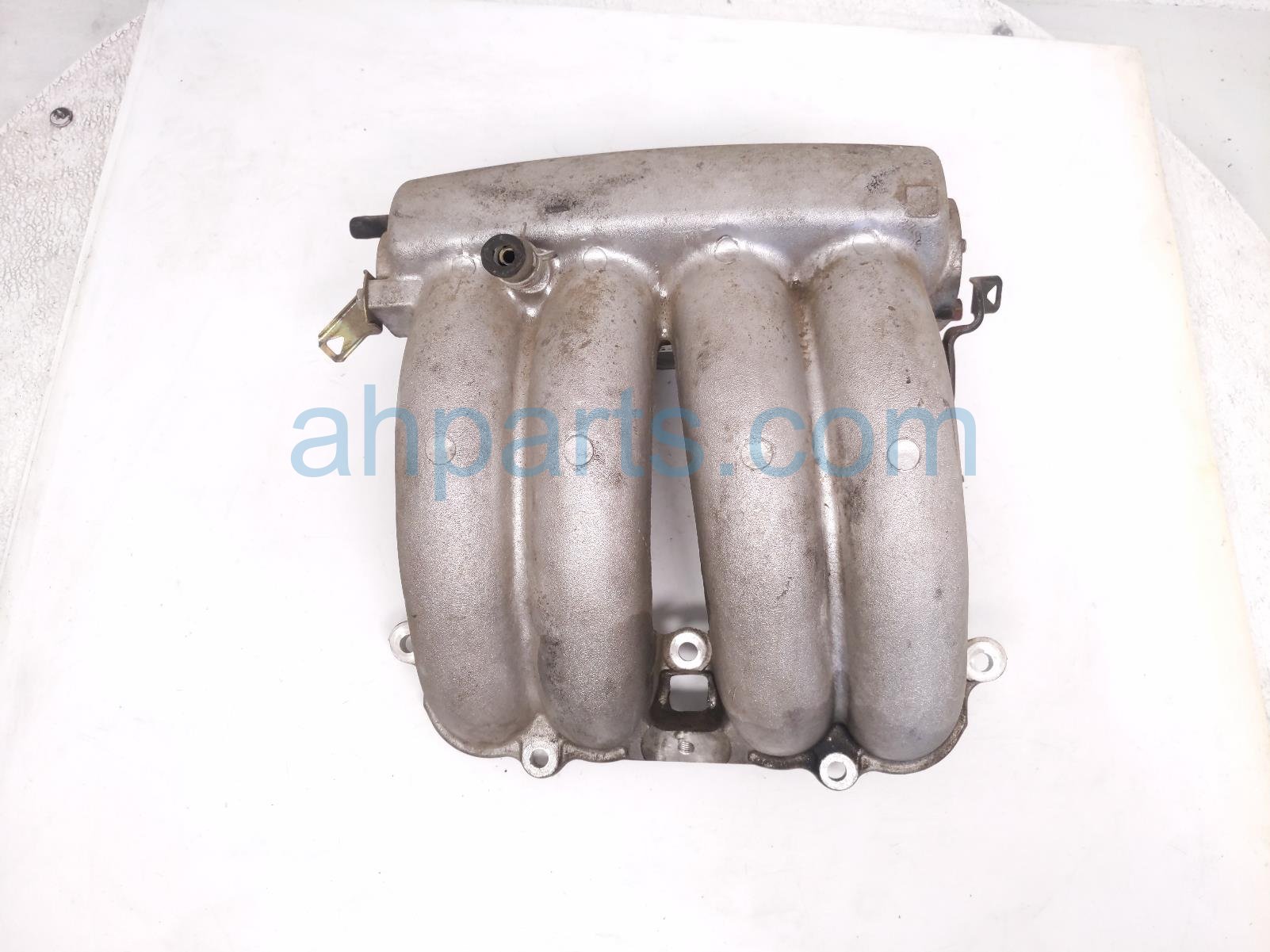$95 Toyota INTAKE MANIFOLD $95 Toyota INTAKE MANIFOLD