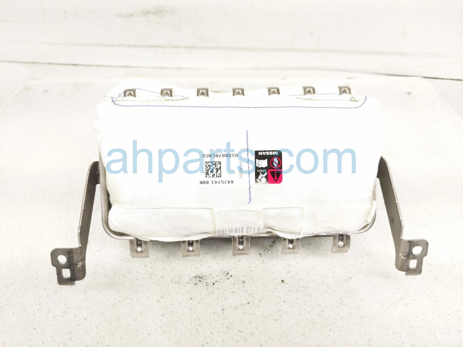 $225 Nissan PASSENGER DASH AIRBAG $225 Nissan PASSENGER DASH AIRBAG