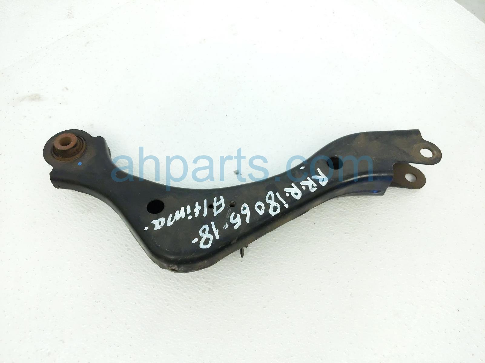 $25 Nissan RR/RH UPPER CONTROL ARM