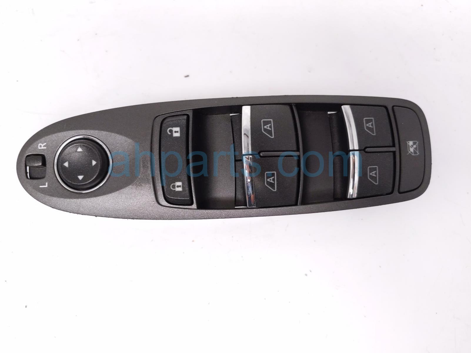 $50 Infiniti MASTER WINDOW CONTROL SWITCH $50 Infiniti MASTER WINDOW CONTROL SWITCH
