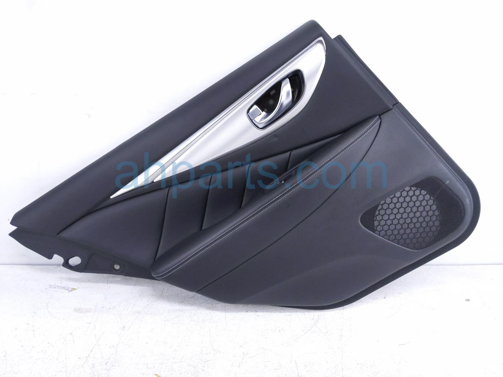 $49 Infiniti RR/LH INTERIOR DOOR PANEL - BLACK $49 Infiniti RR/LH INTERIOR DOOR PANEL - BLACK