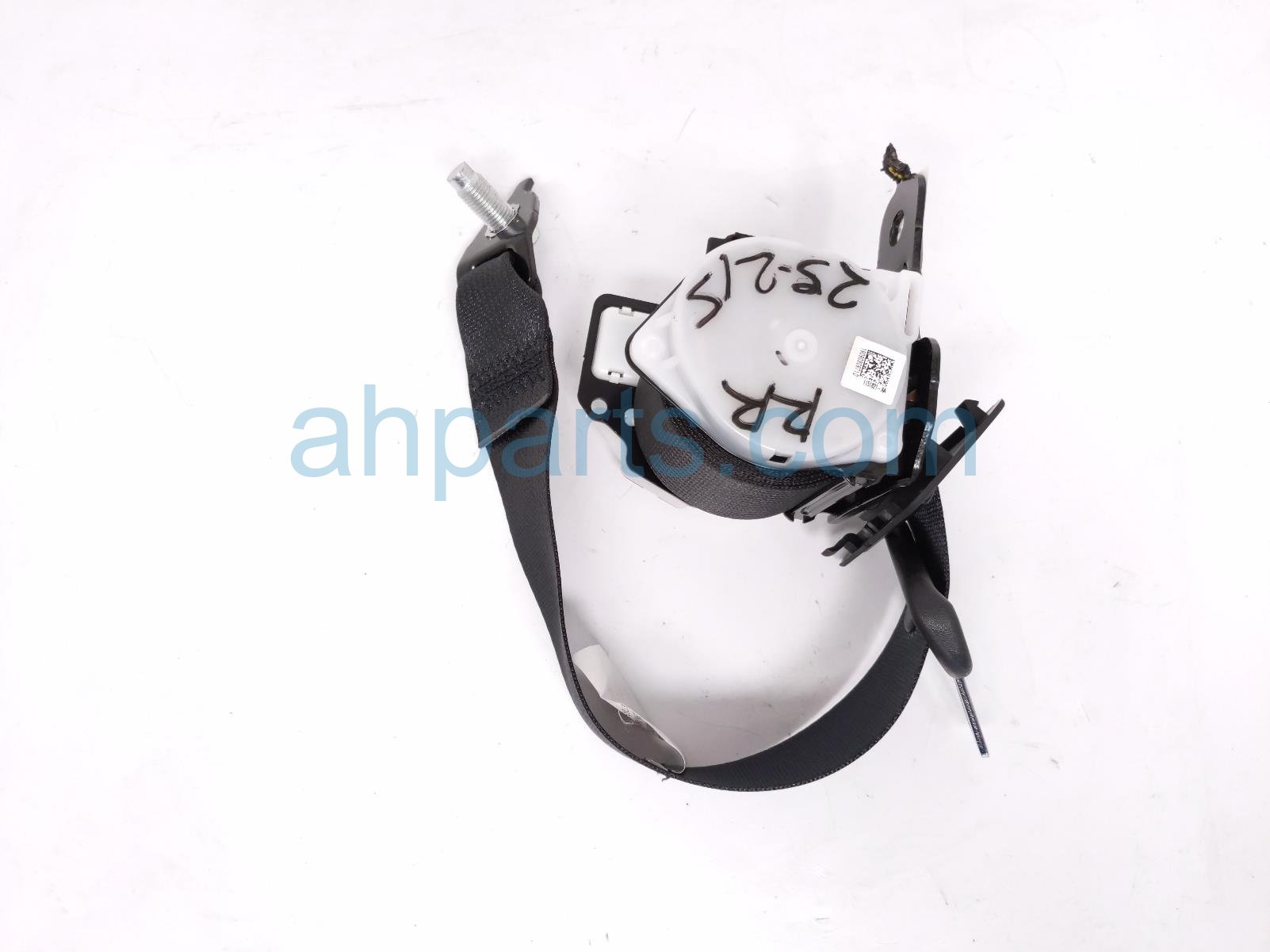 $29 Infiniti 2ND ROW RH SEAT BELT - BLACK $29 Infiniti 2ND ROW RH SEAT BELT - BLACK