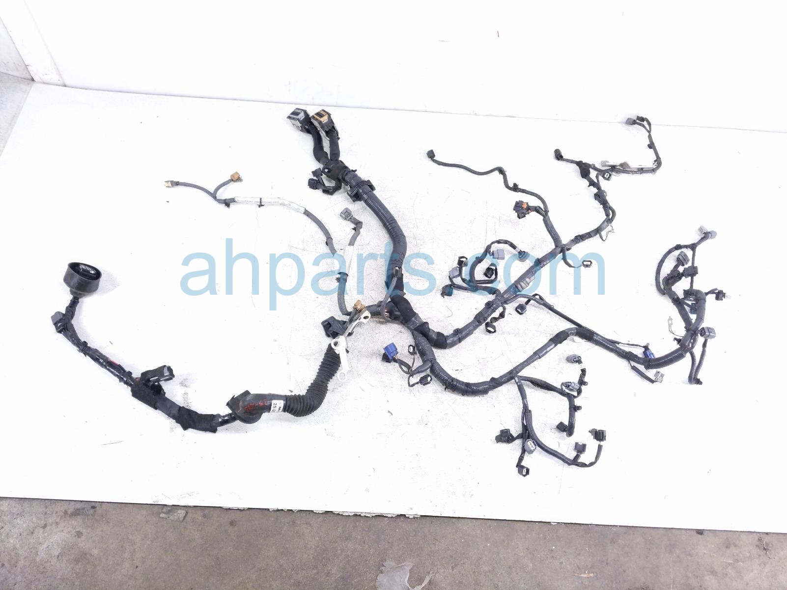 $499 Infiniti MAIN ENGINE WIRE HARNESS - RWD LUXE $499 Infiniti MAIN ENGINE WIRE HARNESS - RWD LUXE
