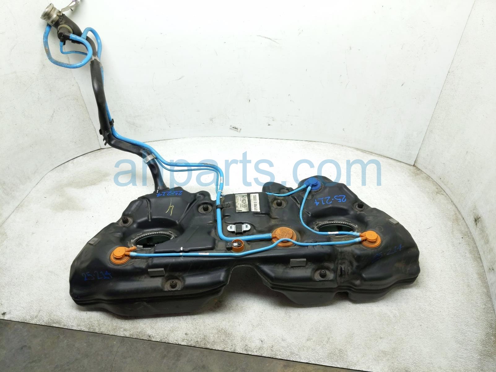 $195 Mercedes GAS / FUEL TANK $195 Mercedes GAS / FUEL TANK