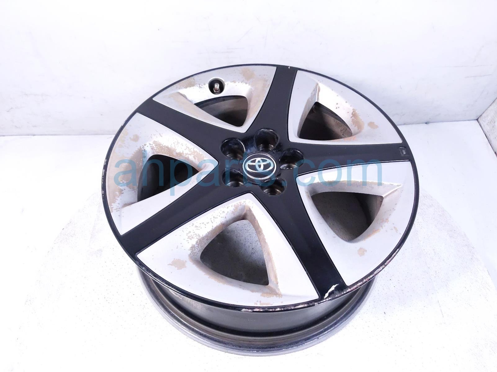 $250 Toyota RR/LH WHEEL / RIM* $250 Toyota RR/LH WHEEL / RIM*