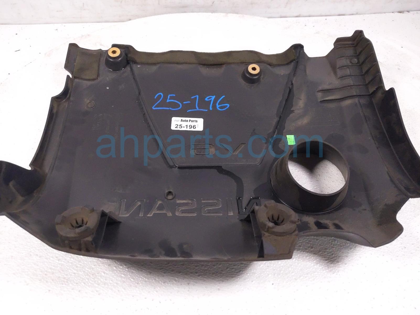 $75 Nissan ENGINE APPEARANCE COVER - 3.5L* $75 Nissan ENGINE APPEARANCE COVER - 3.5L*