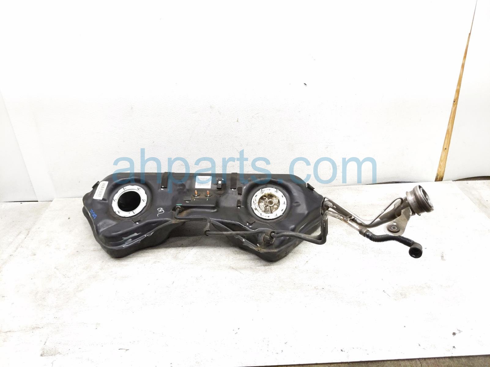 $195 Mercedes GAS / FUEL TANK $195 Mercedes GAS / FUEL TANK