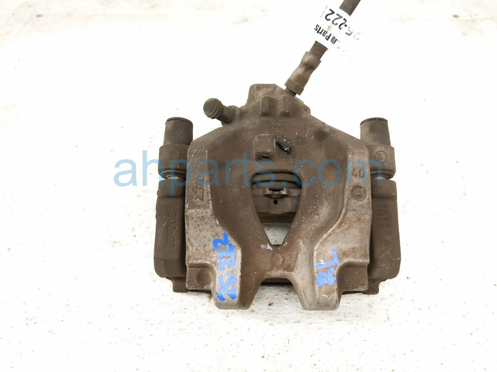 $35 Mercedes RR/LH BRAKE CALIPER $35 Mercedes RR/LH BRAKE CALIPER