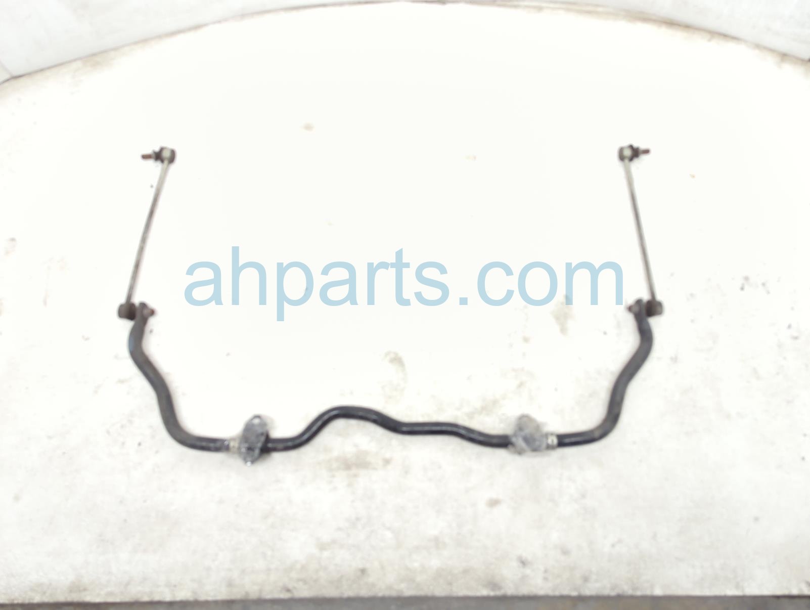 $75 Toyota FRONT STABILIZER / SWAY BAR W/LINKS* $75 Toyota FRONT STABILIZER / SWAY BAR W/LINKS*