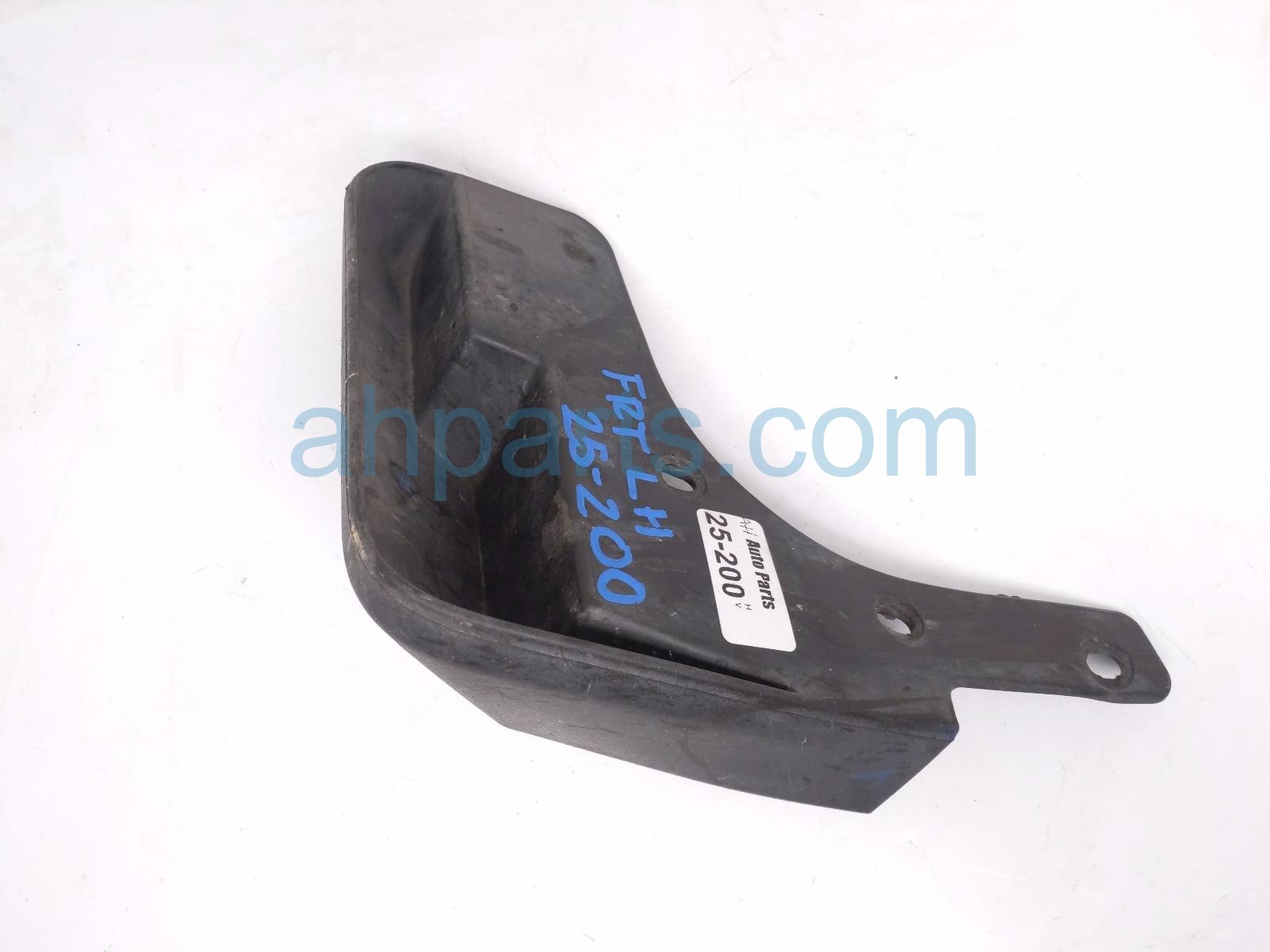 $10 Nissan FR/LH MUD / SPLASH GUARD $10 Nissan FR/LH MUD / SPLASH GUARD