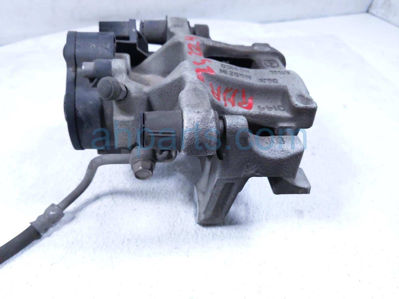 Sold 2022 Mazda Cx-30 Rear Passenger Brake Caliper BDYS-26-61X,
