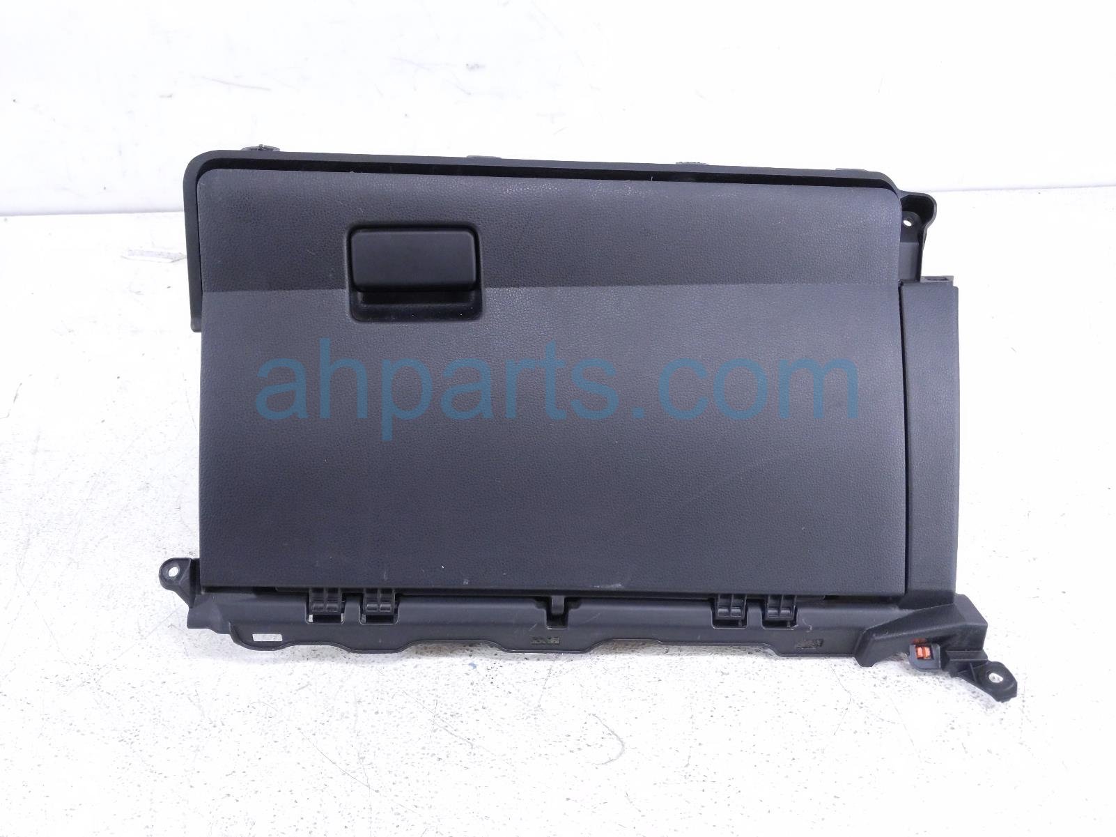 $165 Toyota GLOVE COMPARTMENT BOX - BLACK* $165 Toyota GLOVE COMPARTMENT BOX - BLACK*
