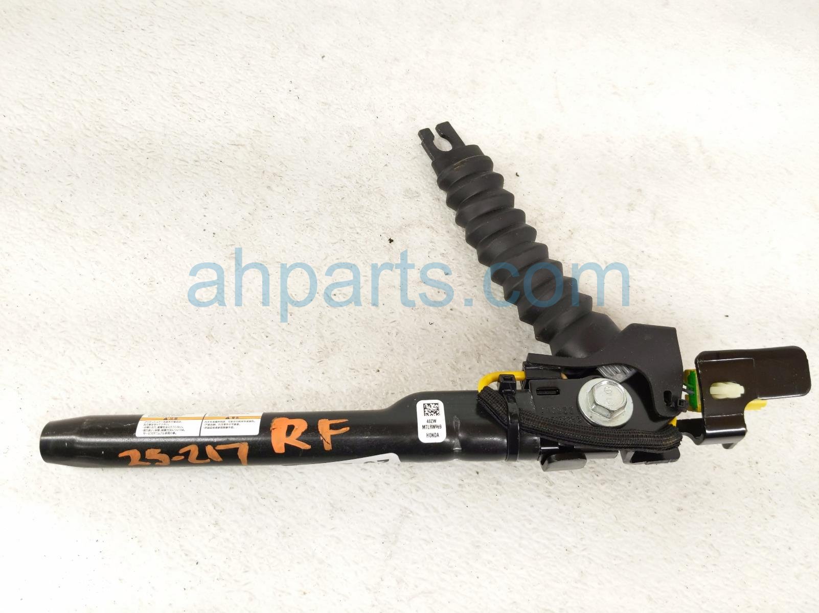 $75 Honda FR/RH SEAT BELT PRETENSIONER $75 Honda FR/RH SEAT BELT PRETENSIONER