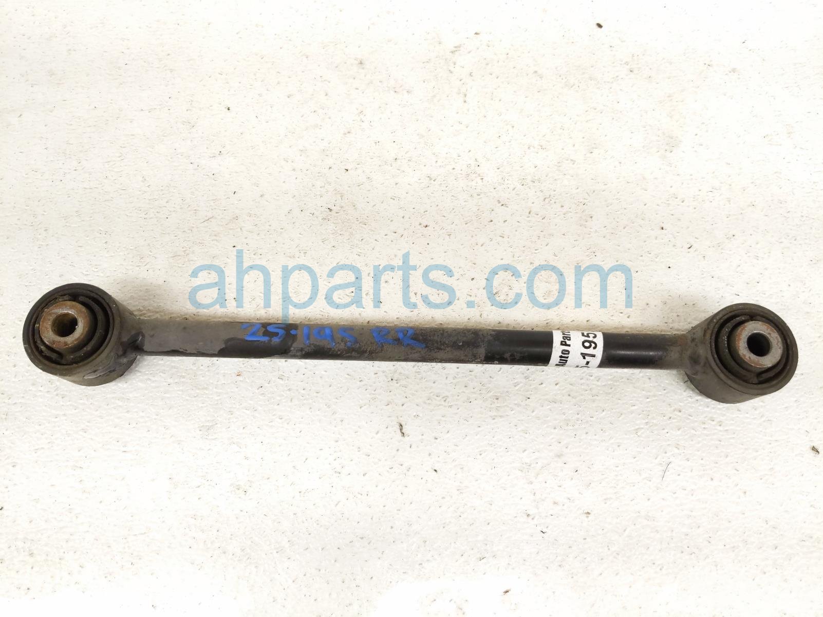 $29 Honda RR/RH CENTER CONTROL ARM $29 Honda RR/RH CENTER CONTROL ARM