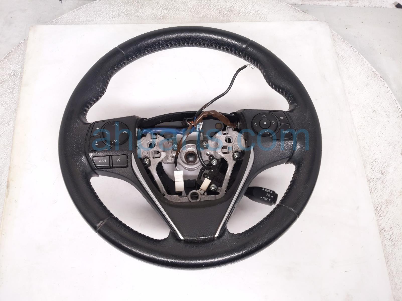 $185 Scion STEERING WHEEL - BLACK * $185 Scion STEERING WHEEL - BLACK *